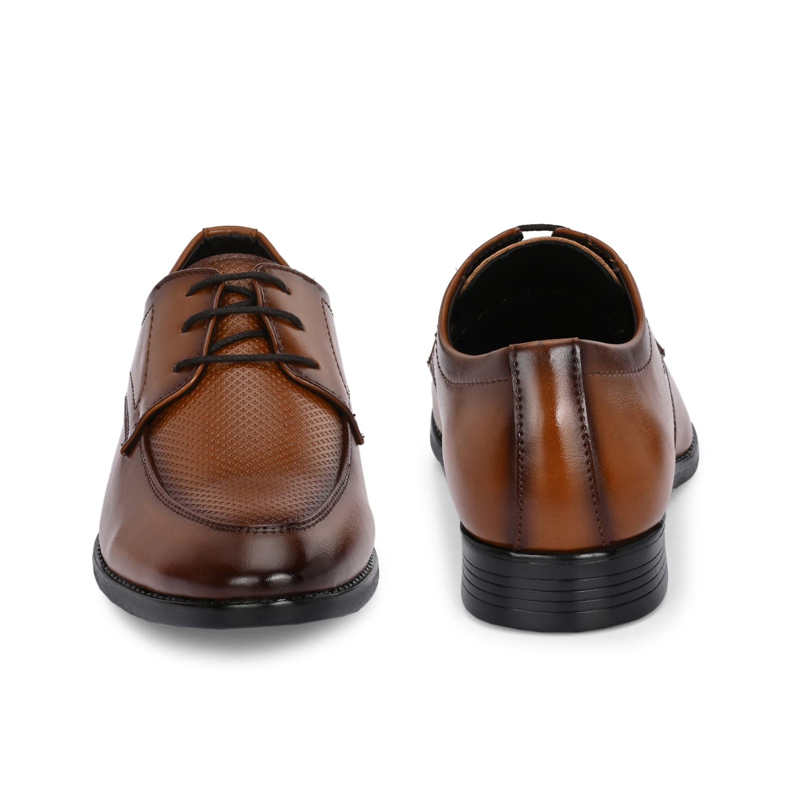 Sports Shoes category